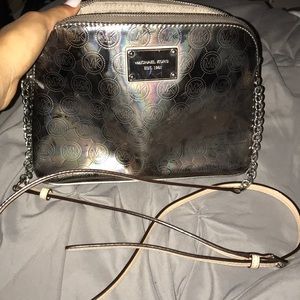 Silver Emmy Micheal Kors Crossbody